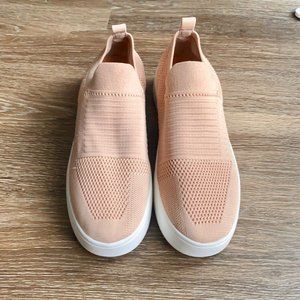 Steve Madden Beale Slip On Sneakers